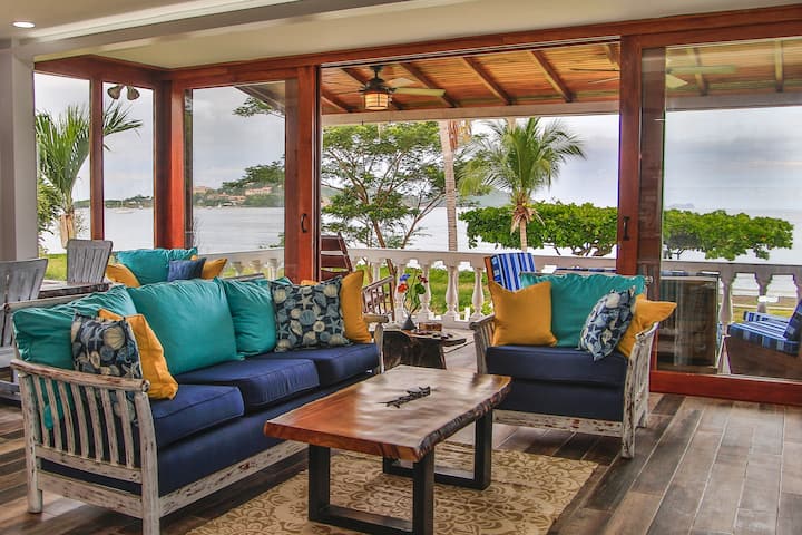 Playa Flamingo Vacation Rentals